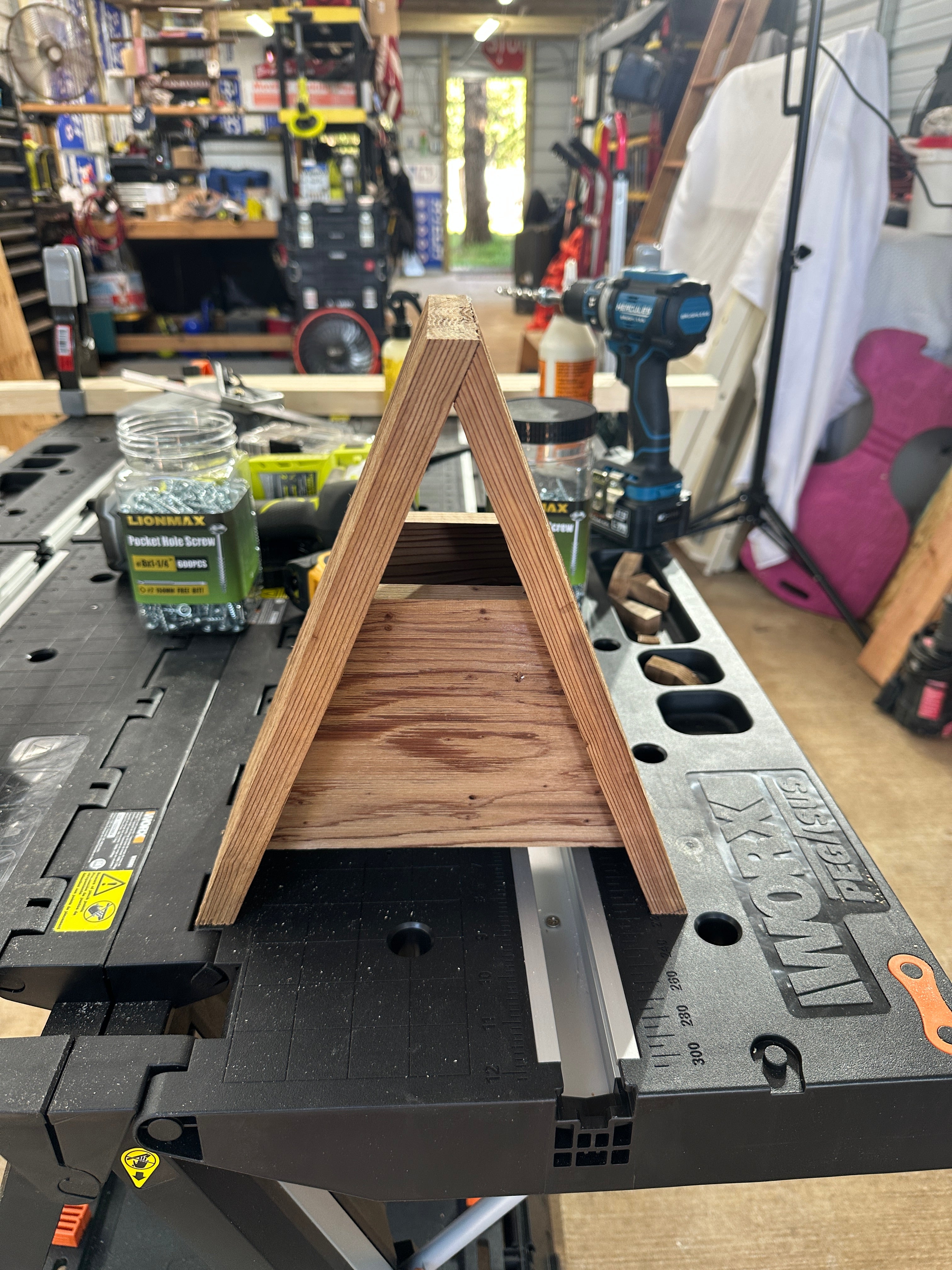Cedar A-Frame Bird House – Natural Finish