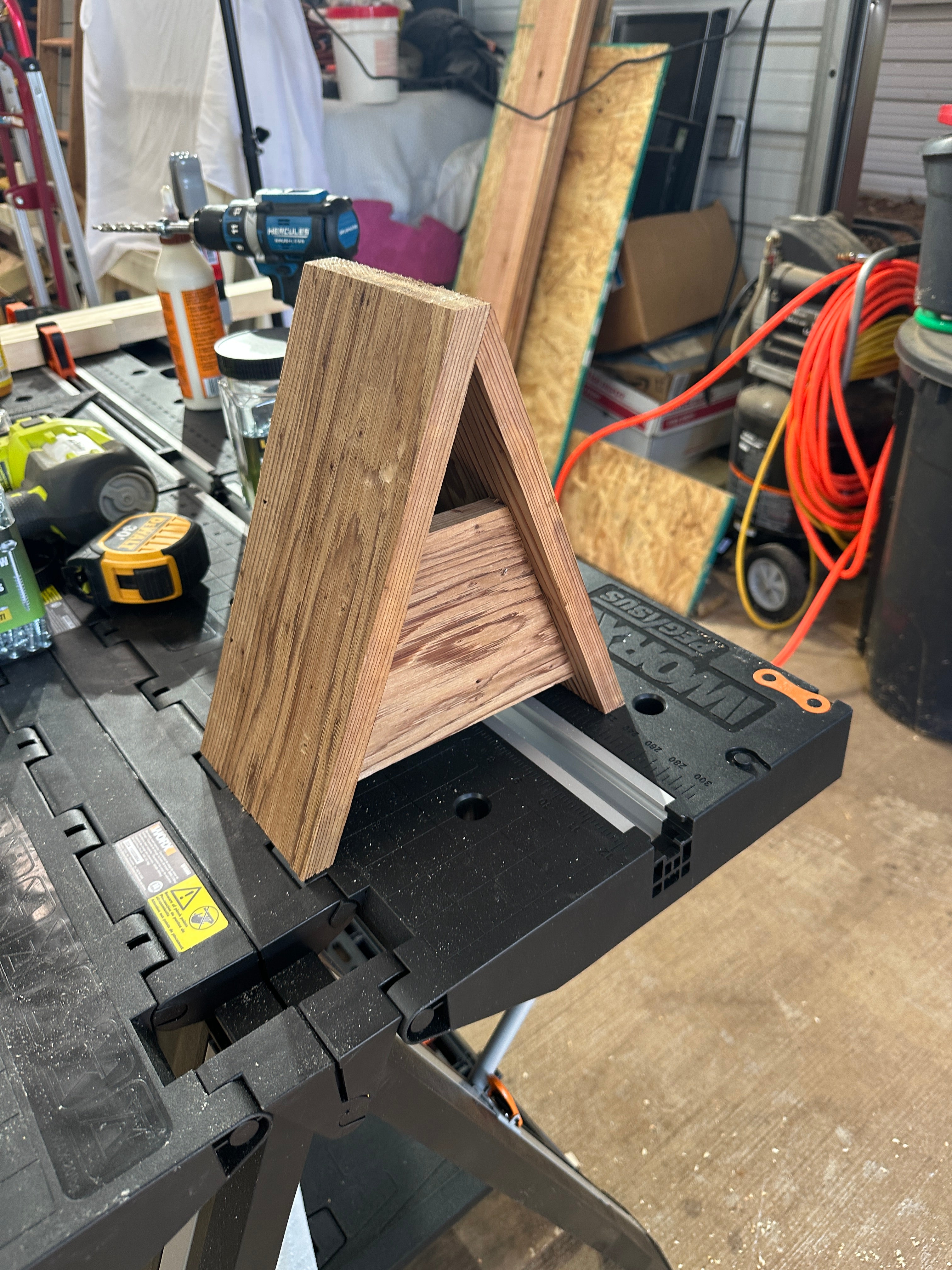 Cedar A-Frame Bird House – Natural Finish