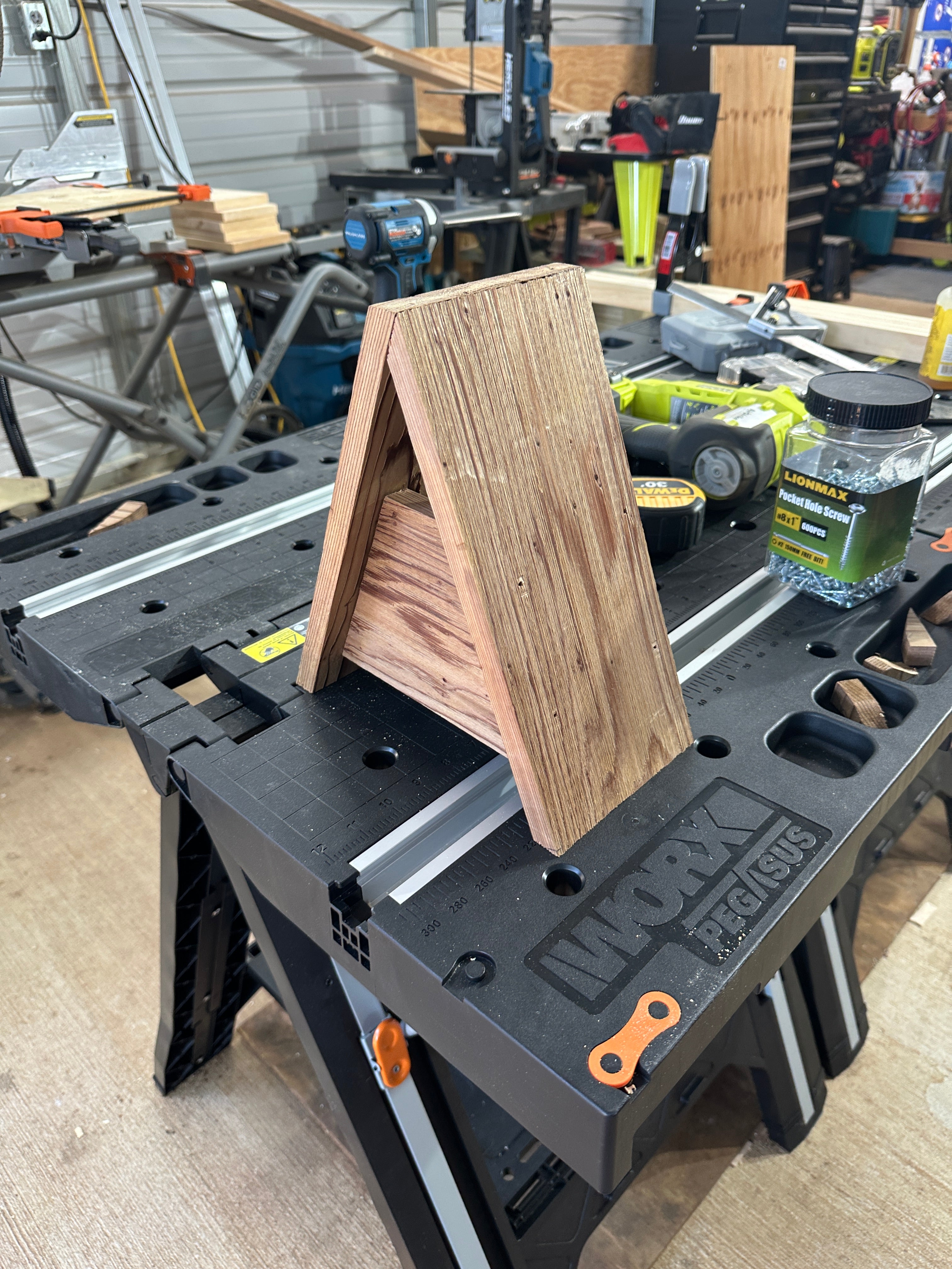 Cedar A-Frame Bird House – Natural Finish